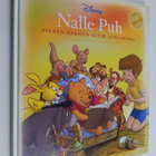 Nalle Puh : pienen karhun suuri juhlakirja - pikkukuva 1