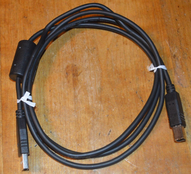 USB2.0 laitekaapeli 1,5m (ferriitillä)