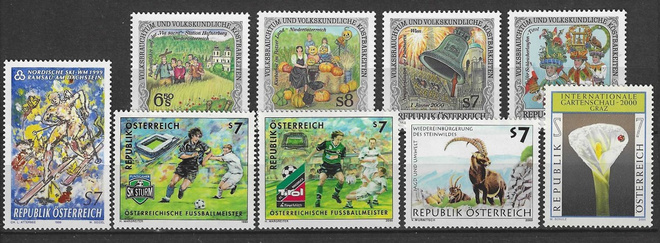 (SC006) ITÄVALTA (1999-2000). 9 ERILAISTA POSTIMERKKIÄ. MNH*