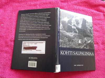 KOHTI SALPALINJAA - eric björklund