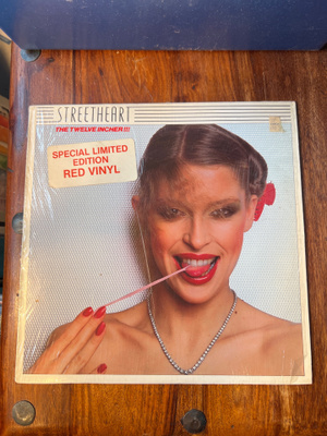 Streetheart - The Twelve Incher 12” Maxi punainen