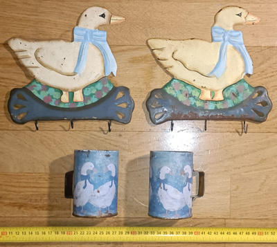 Metalliset Vintage Ankka- / Hanhi -Naulakot & -Kupit