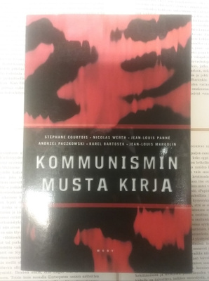 Kommunismin musta kirja (nid.)