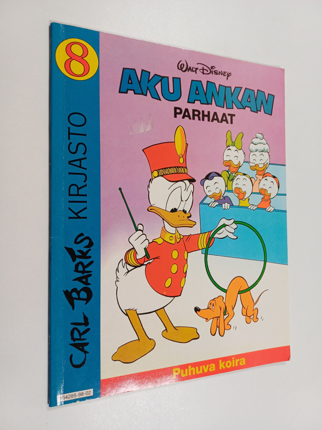 Walt Disney ym. : Puhuva koira