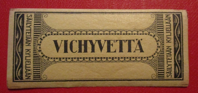 JUOMA ETIKETTI - VICHYVETTÄ (K15-S148)