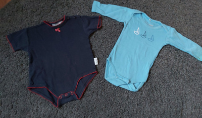 Vauvan sininen body 2 kpl koko 62 ja 74