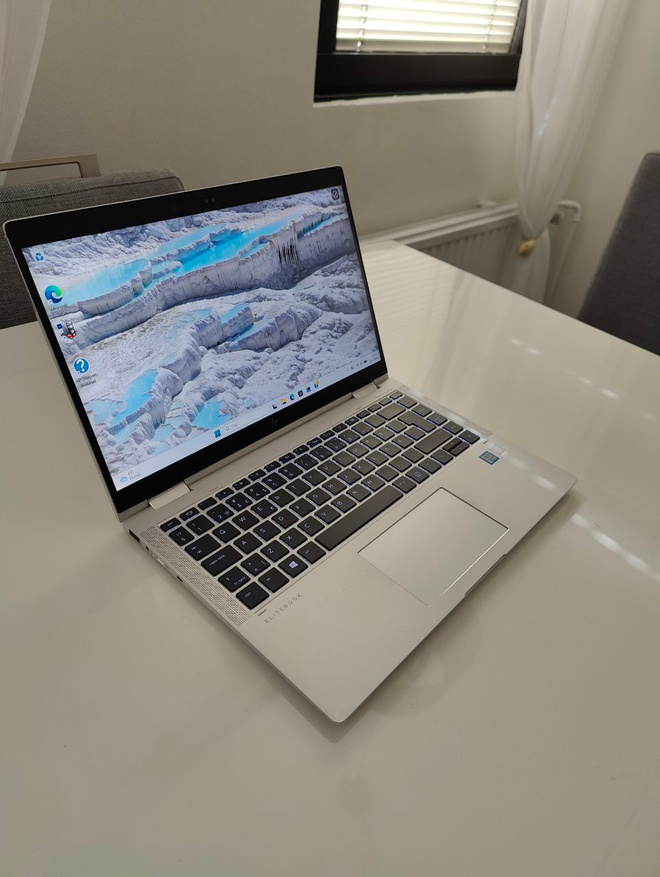 Hp x360 1040 G5/i5-8250u/8 gb/500 gb SSD/FHD Touch/