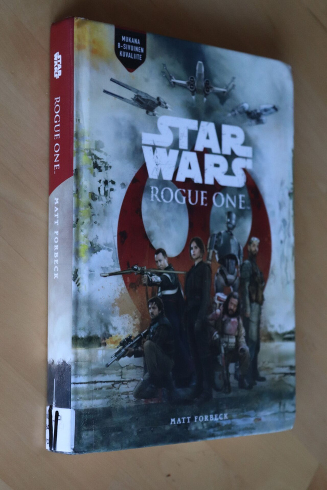 Matt Forbeck : Star Wars Rogue One ( 1.p. 2017 k.po )