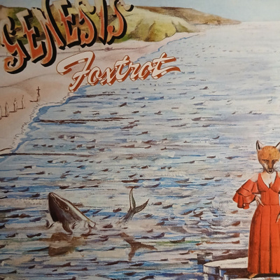 Genesis : Foxtrot.