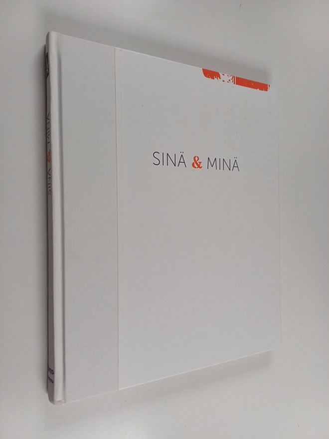 Sinä & minä muotokuvassa : 26.2.-8.5.2016 - Sinä ja minä