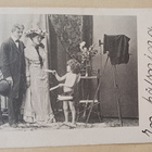 Pikkuamoriini antaa pariskunnalle kuvat, p. 1903 - pikkukuva 1