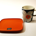 Marimekko 60v unikko muki musta + oranssi lautanen 12x15cm - pikkukuva 1