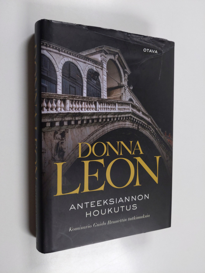 Donna Leon : Anteeksiannon houkutus