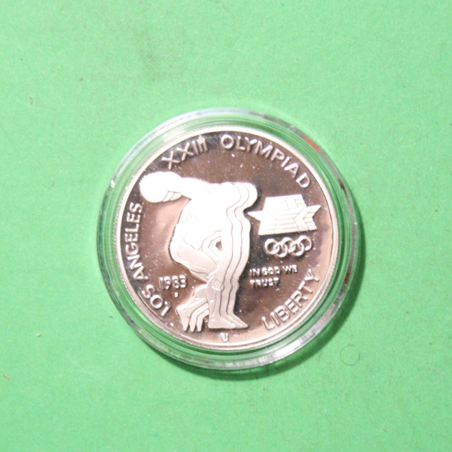 Hopea dollar 1983 USA
