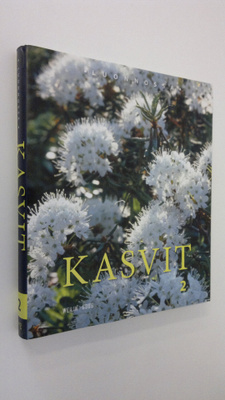 Mikko (toim.) Piirainen : Kasvit : luonnossa 2