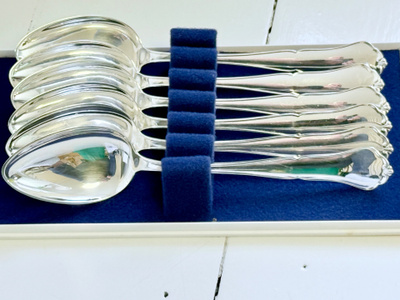 Chippendale hopeiset 17cm lusikat