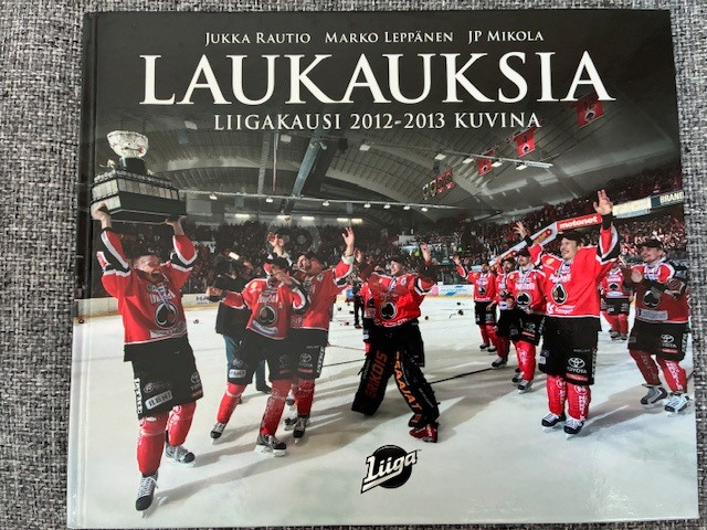 Laukauksia - SM-liiga kuvina 2012-13