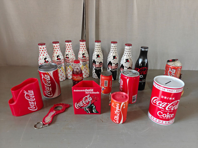 Coca-Cola keräily tavaraa