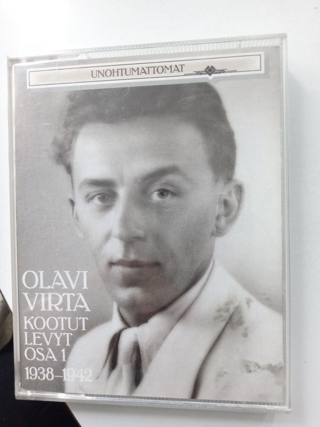 2 x C-kasetti OLAVI VIRTA - Kootut levyt osa 1: 1938-1942