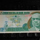 Guinea Bissau 10000 Pesos 1993 P15 UNC - pikkukuva 1