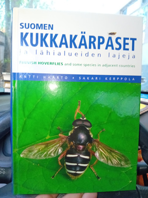 Haarto - Kerppola : Suomen kukkakärpäset  ( SIS POSTIKULU  )