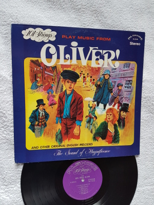 101 Strings  – 101 Strings Play Music From Oliver!  LP