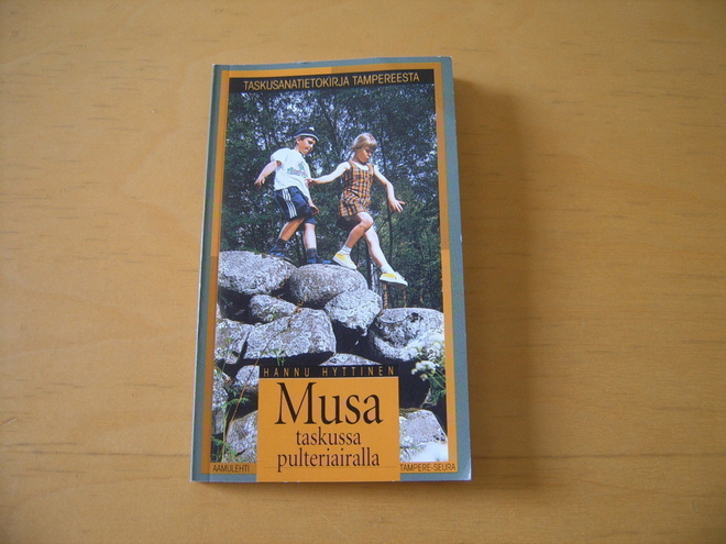 Hannu Hyttinen: MUSA TASKUSSA PULTERIAIRALLA