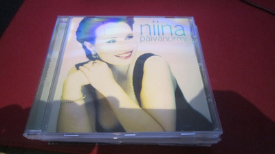 Niina Päivänurmi • Niina Päivänurmi