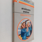 Leigh Michaels : Arvoitusten avaimet - pikkukuva 1