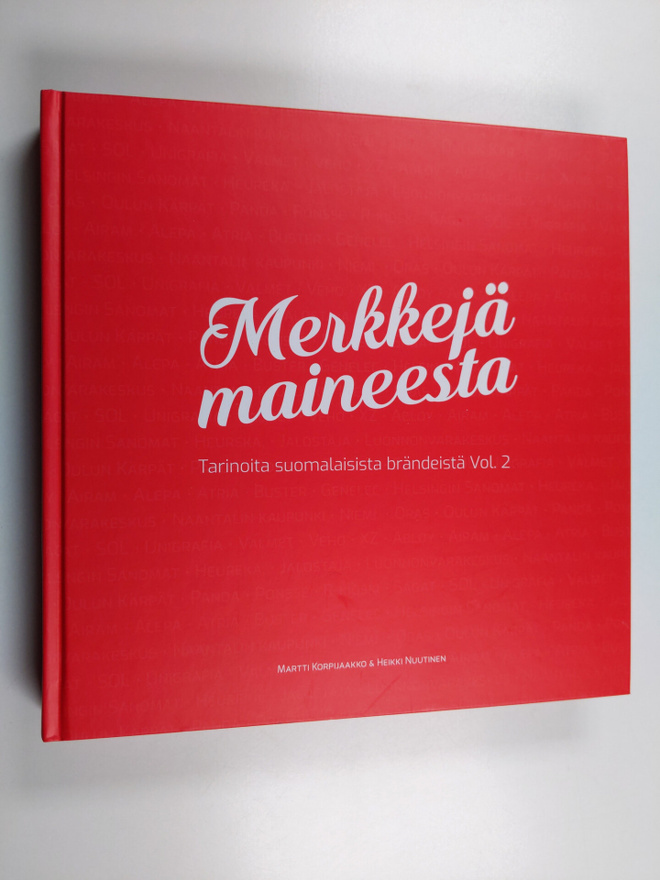 Martti Korpijaakko ym. : Merkkejä maineesta : tarinoita s...