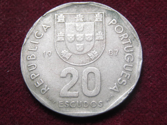 20 escudos 1987 Portugal