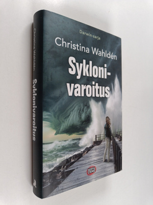 Christina Wahlden : Syklonivaroitus