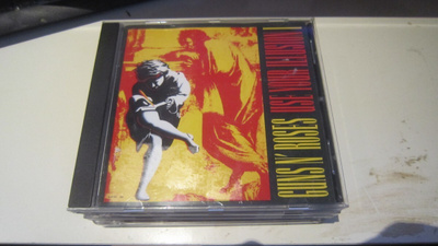 Guns N' Roses – Use Your Illusion
