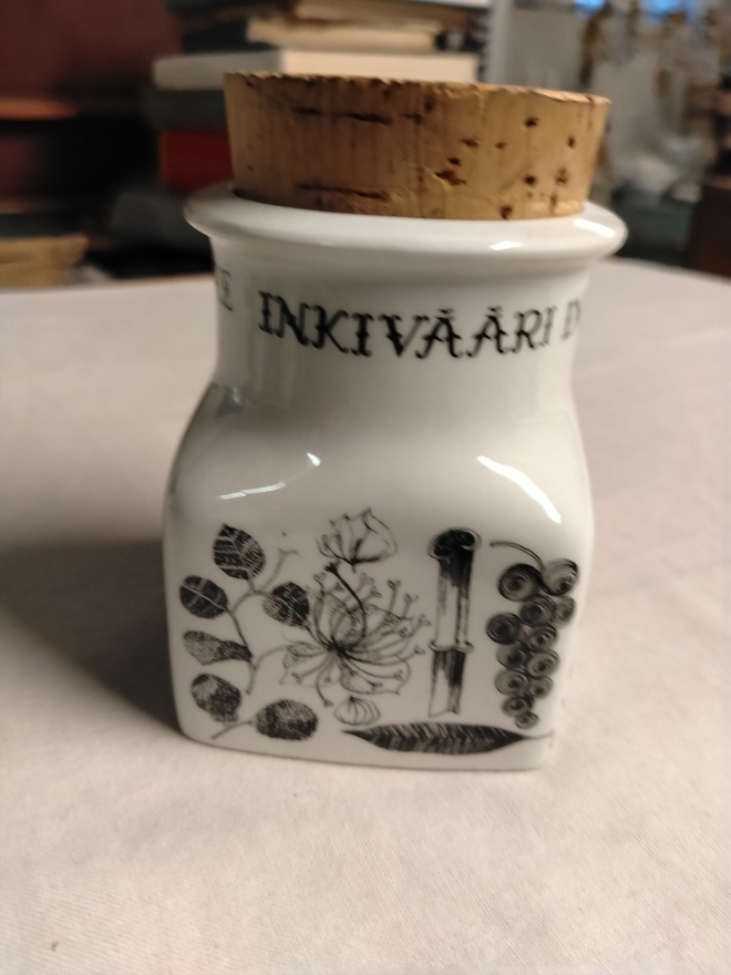esteri tomula maustepurkki inkivääri
