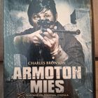 Armoton Mies (Charles Bronson) - pikkukuva 1