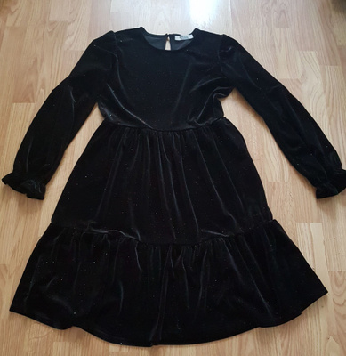 Uusi/hyvä mustaharmaa vaatepaketti koko 158/164 cm