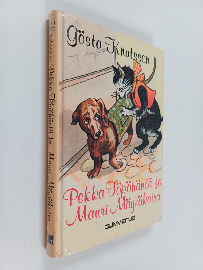 Gösta Knutsson : Pekka Töpöhäntä ja Mauri Mäyräkoira