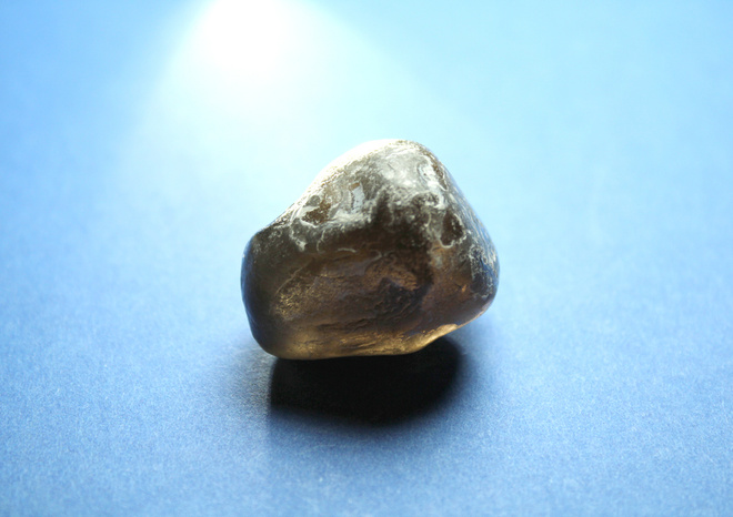 Apassin kyynel obsidiaani luonnon lasi 80.67ct luonnon nahka