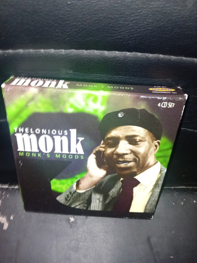 4CD Thelonious Monk : Monk's moods ( SIS POSTIKULU )