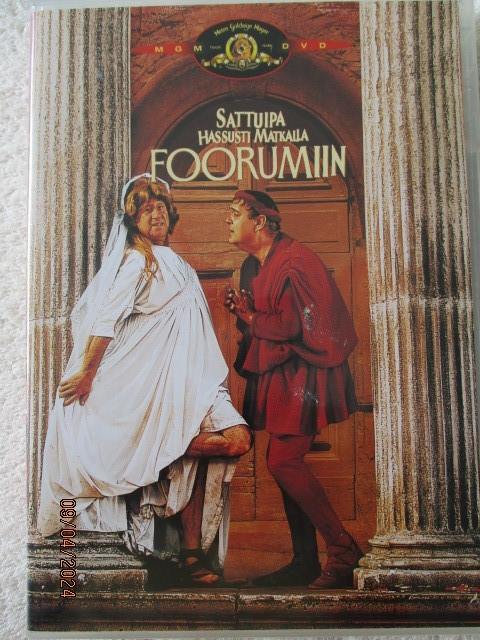 SATTUIPA HAUSKASTI MATKALLA FORUMIIN (DVD)