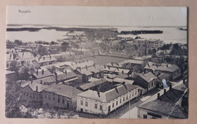 Kuopio, vanhaa puutaloasutusta, mv pk, p. 1920