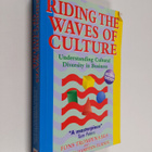 Fons Trompenaars : Riding the waves of culture : understa... - pikkukuva 1