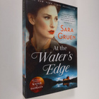 Sara Gruen : At the water's edge - pikkukuva 1