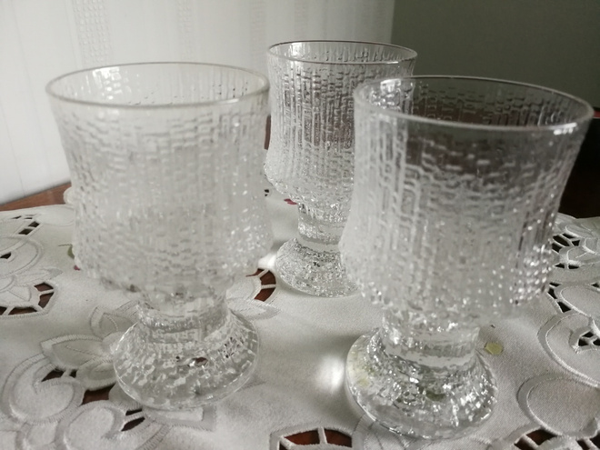 Ulthima Thule lasit Iittala