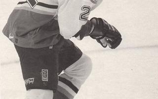 1998-99 Anaheim Ducks Hockey Johan Davidsson Postcard
