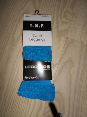 Turkoosit pitsilahje legginsit 36/38