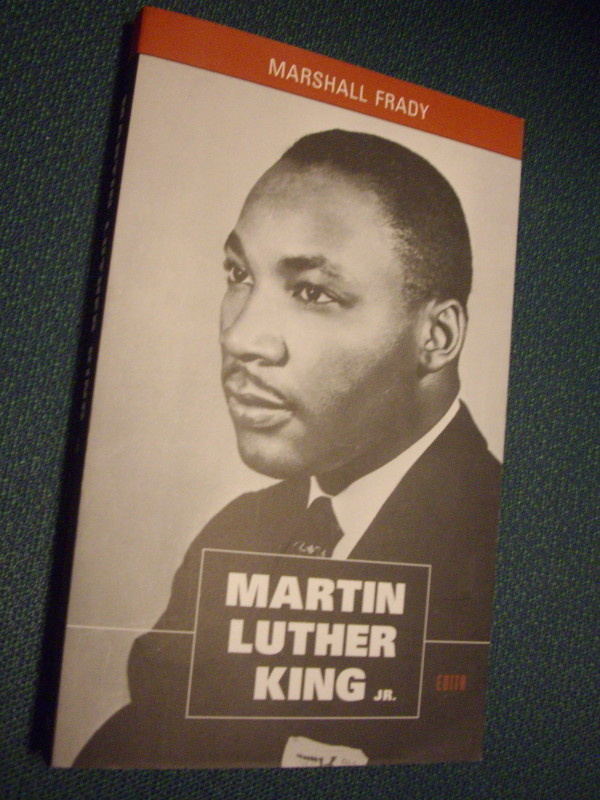 Marshall Frady: MARTIN LUTHER KING jr. ( Sis.postikulut )