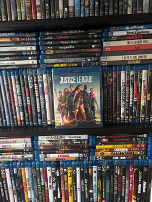Justice League Marvel DC