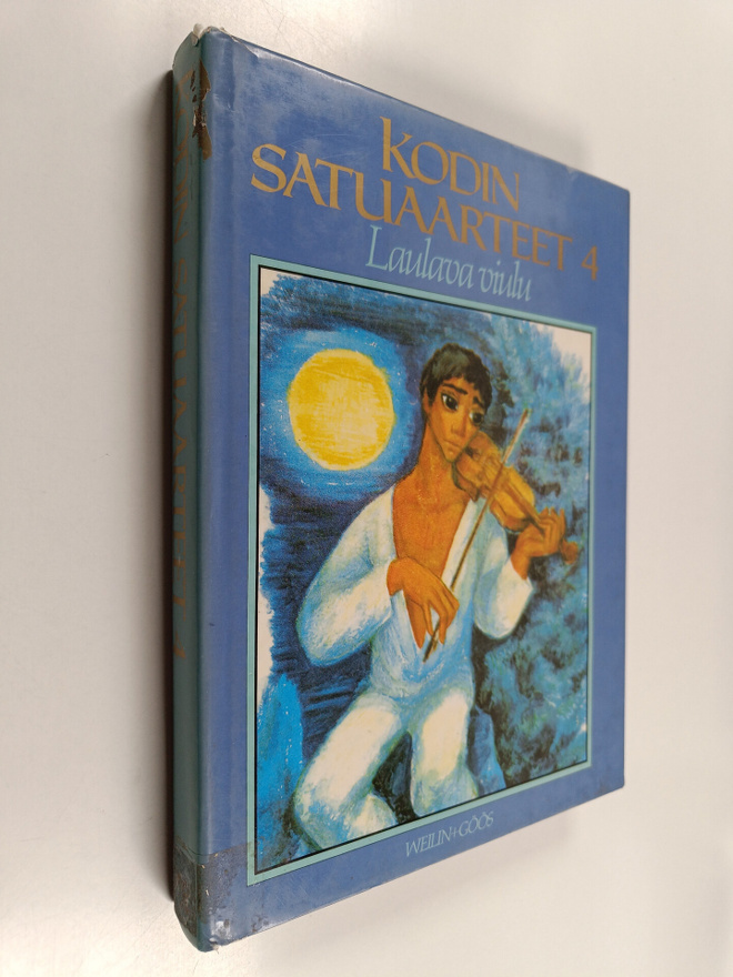 Mila (kuvitt.) Dolezelova : Kodin satuaarteet 4 : Laulava...