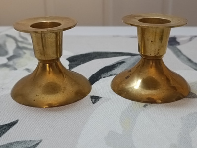 Messinkiset kynttilänjalat 2 kpl